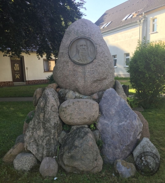 Denkmal für Friedrich Ludwig Jahn in Gröbzig (Stadt Südliches Anhalt) im Landkreis Anhalt-Bitterfeld