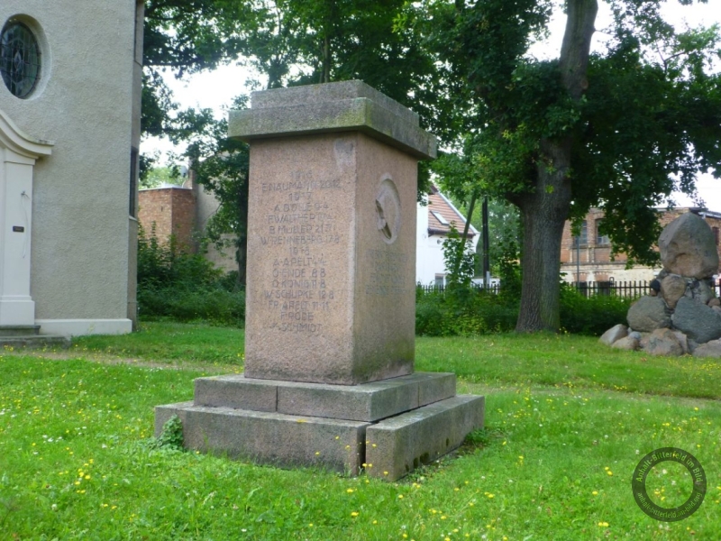 Kriegerdenkmal (Erster Weltkrieg) in Piethen (Stadt Südliches Anhalt) im Landkreis Anhalt-Bitterfeld