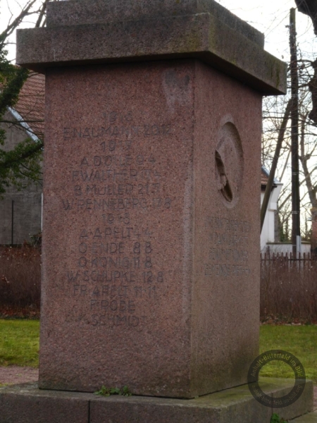 Kriegerdenkmal (Erster Weltkrieg) in Piethen (Stadt Südliches Anhalt) im Landkreis Anhalt-Bitterfeld