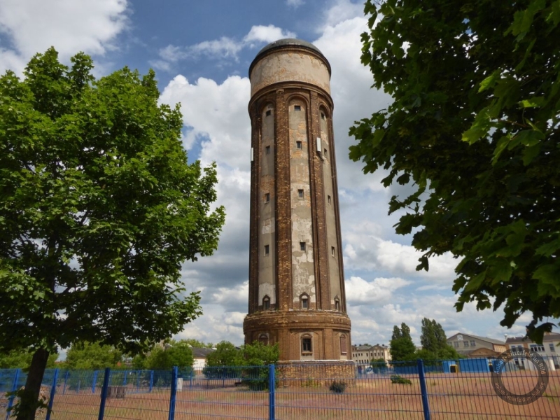 Wasserturm in der Filmstraße in Wolfen (Stadt Bitterfeld-Wolfen) im Landkreis Anhalt-Bitterfeld