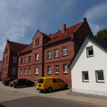 Alte Schule in Roitzsch (Stadt Sandersdorf-Brehna) im Landkreis Anhalt-Bitterfeld