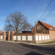 Dorfschule in Hohnsdorf (Stadt Südliches Anhalt) im Landkreis Anhalt-Bitterfeld